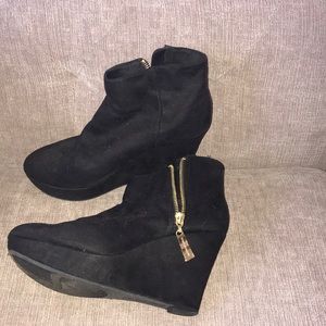 3 in stack platform bootie. Suede